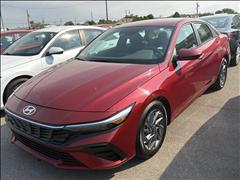 2024 Hyundai Elantra 