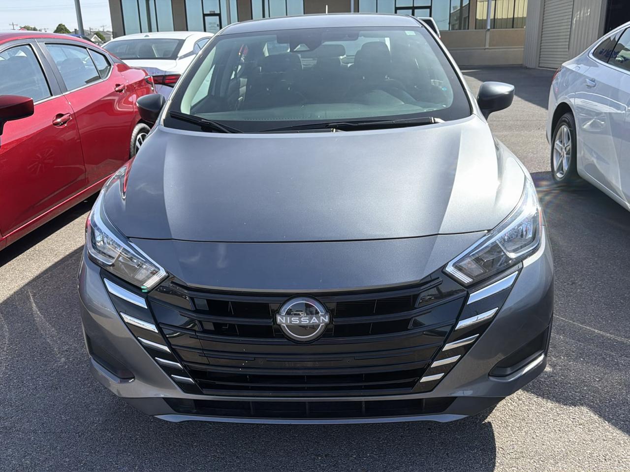 Nissan Versa  2024