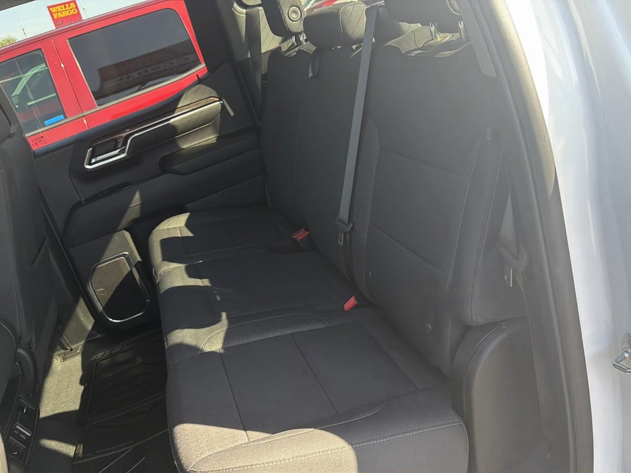 Chevrolet Silverado 1500  2025