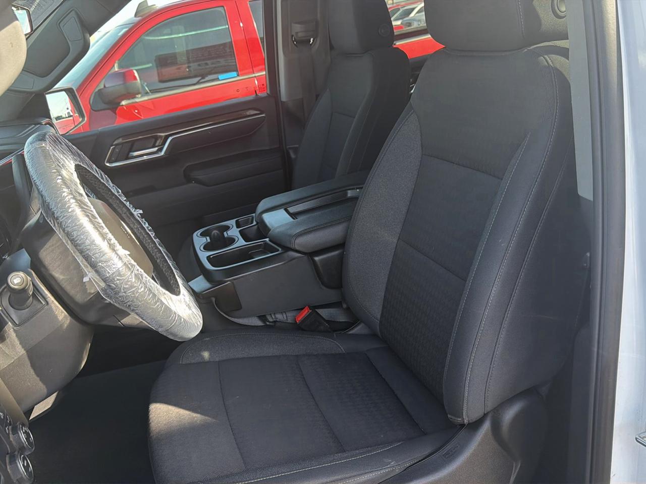 Chevrolet Silverado 1500  2025