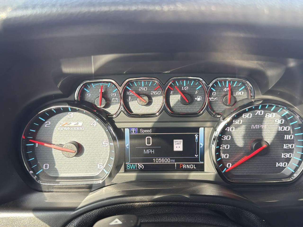 Chevrolet Suburban  2020