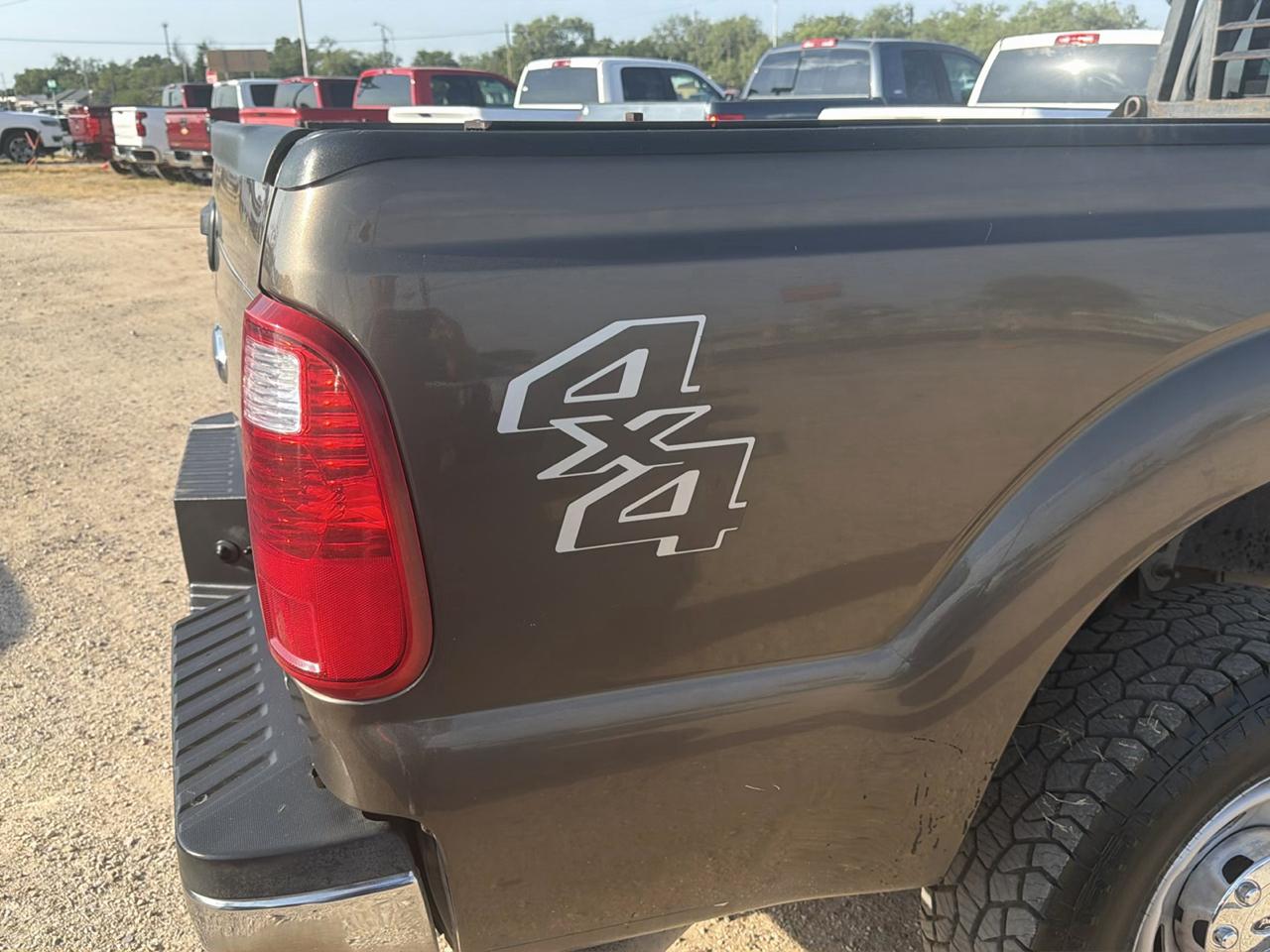 Ford Super Duty F-250 SRW  2015