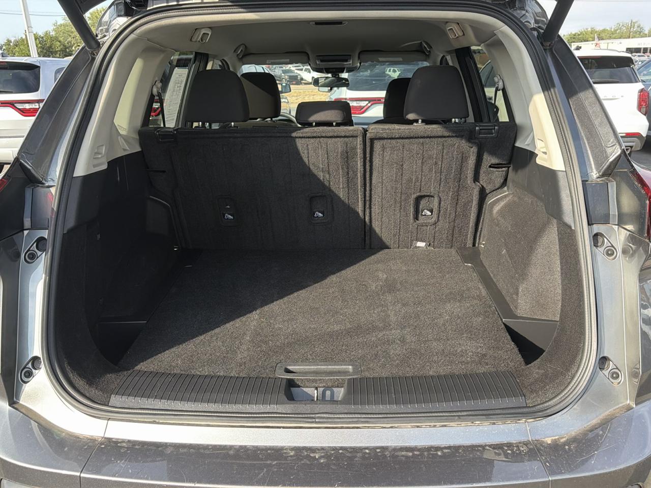 Nissan Rogue  2024