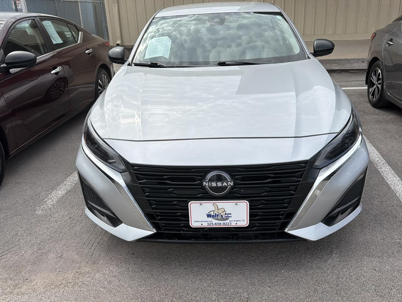 Nissan Altima  2024
