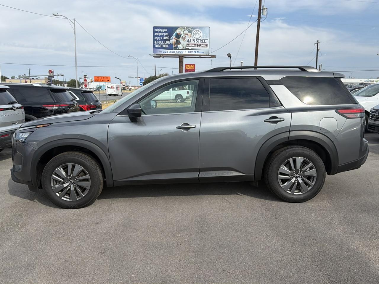 Nissan Pathfinder  2025