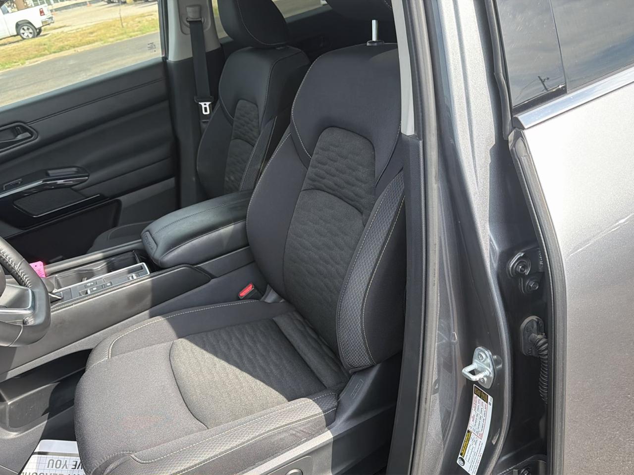 Nissan Pathfinder  2025