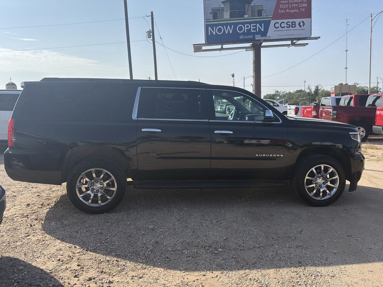 Chevrolet Suburban  2015