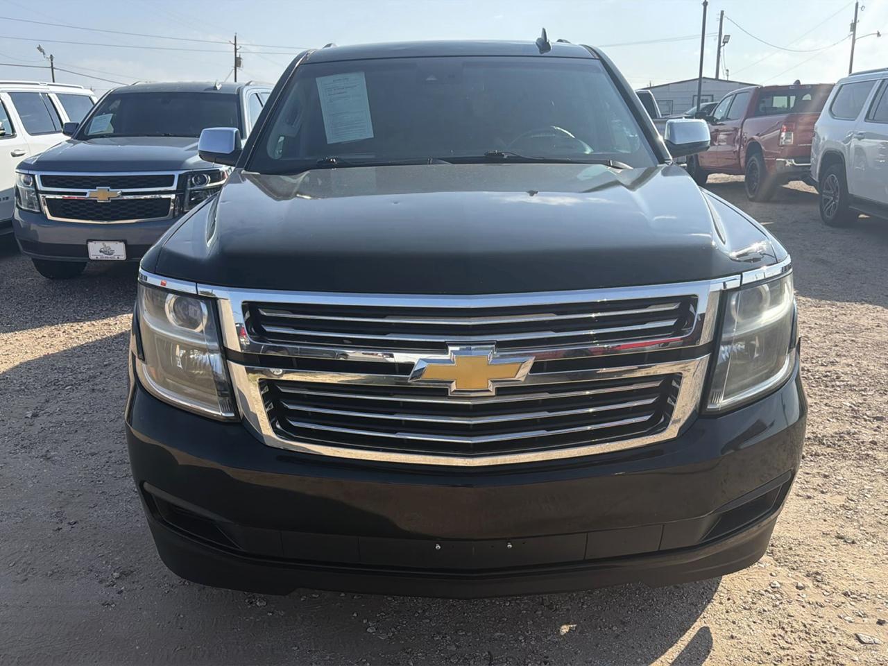 Chevrolet Suburban  2015