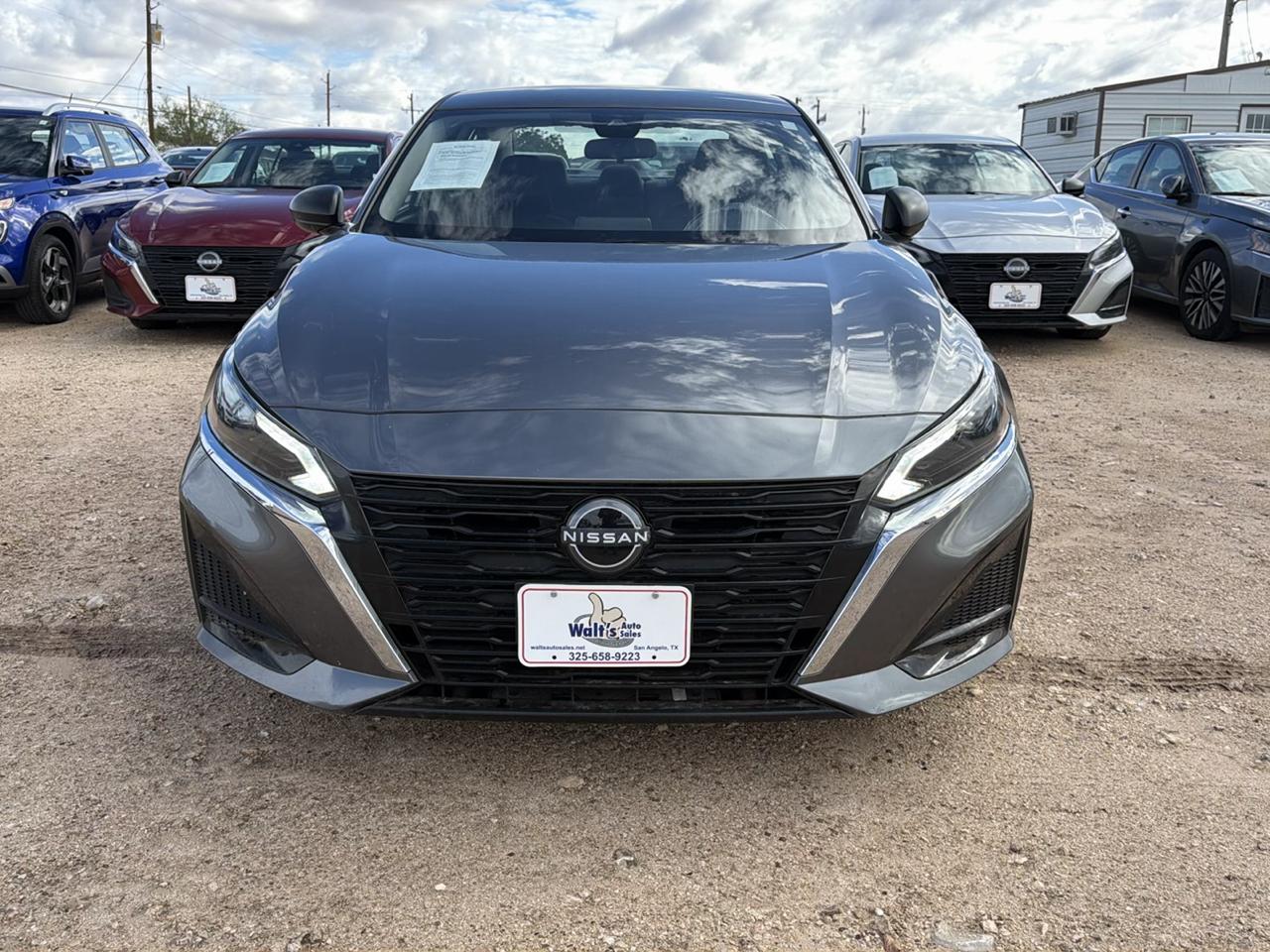 Nissan Altima  2024