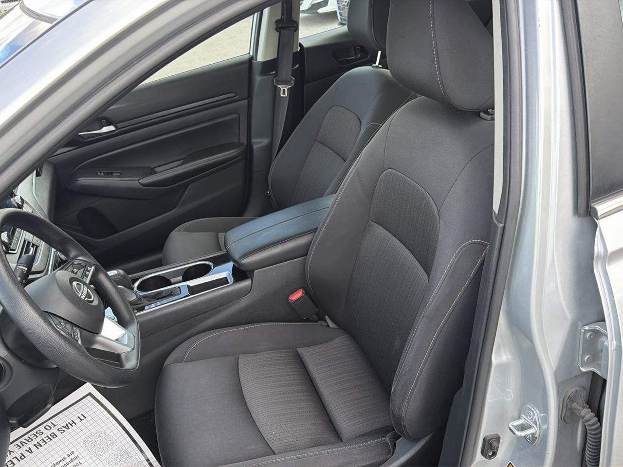 Nissan Altima  2024