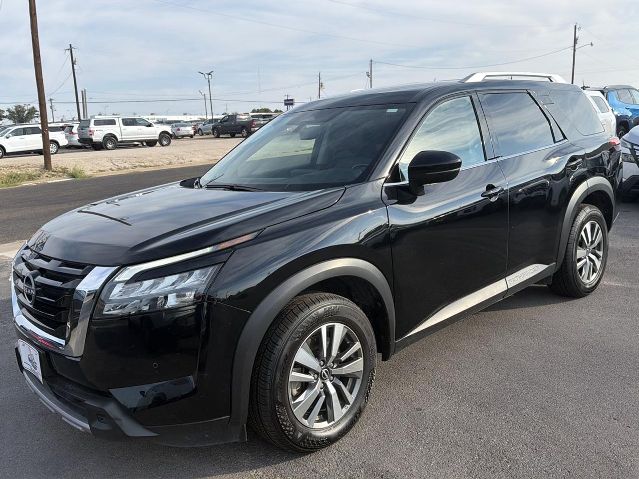 Nissan Pathfinder  2025