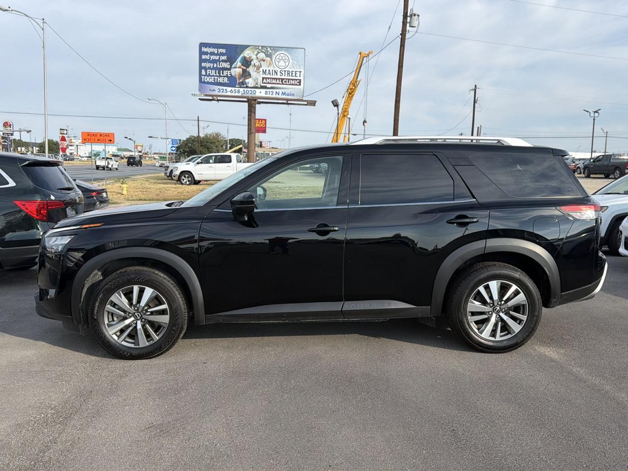 Nissan Pathfinder  2025