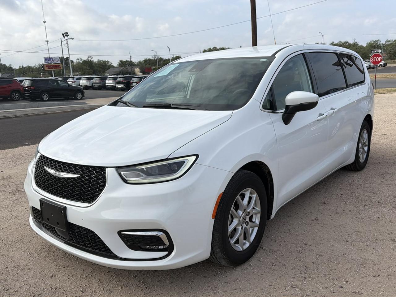 2023 Chrysler Pacifica Touring L