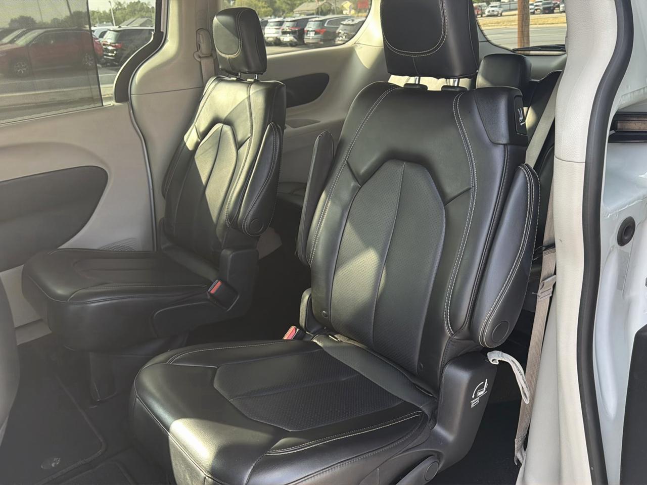 Chrysler Pacifica  2023