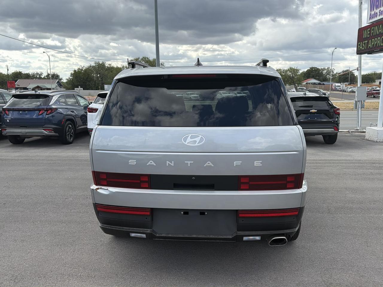 Hyundai Santa Fe  2025