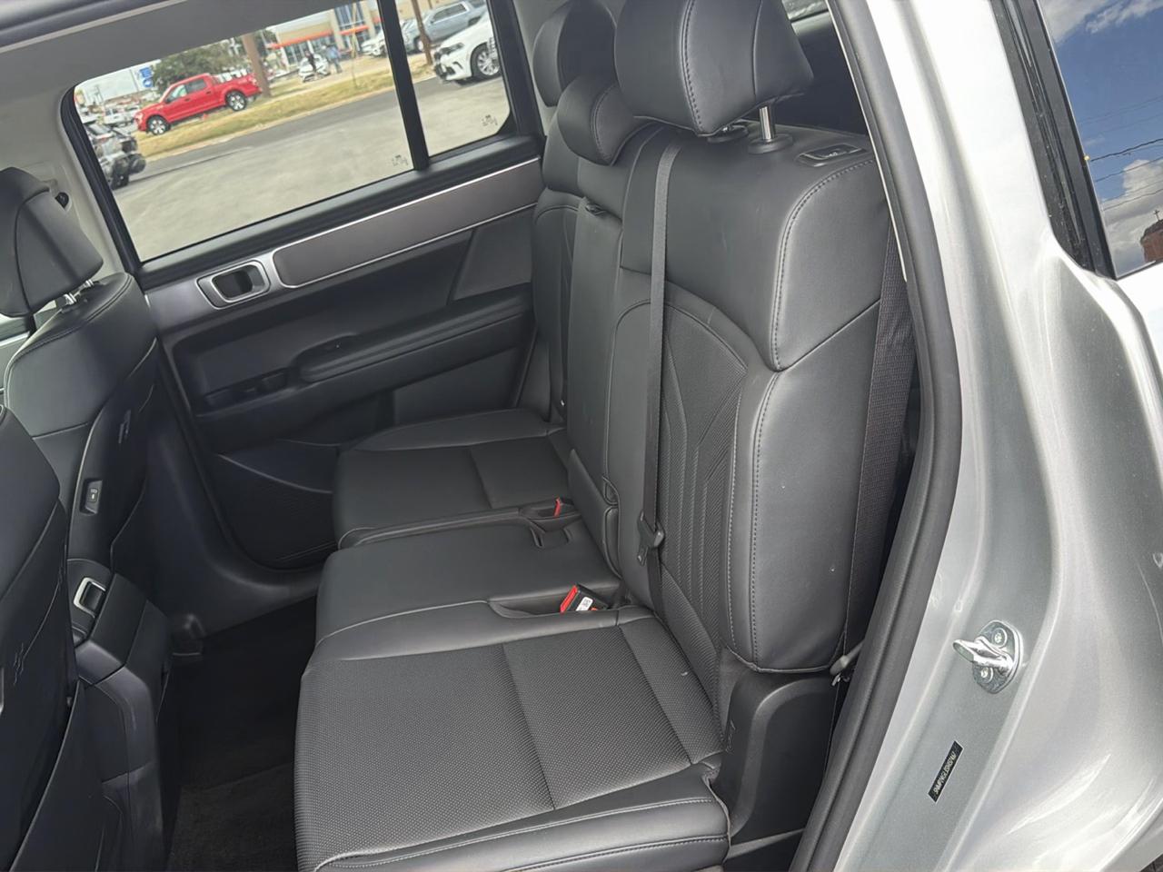 Hyundai Santa Fe  2025