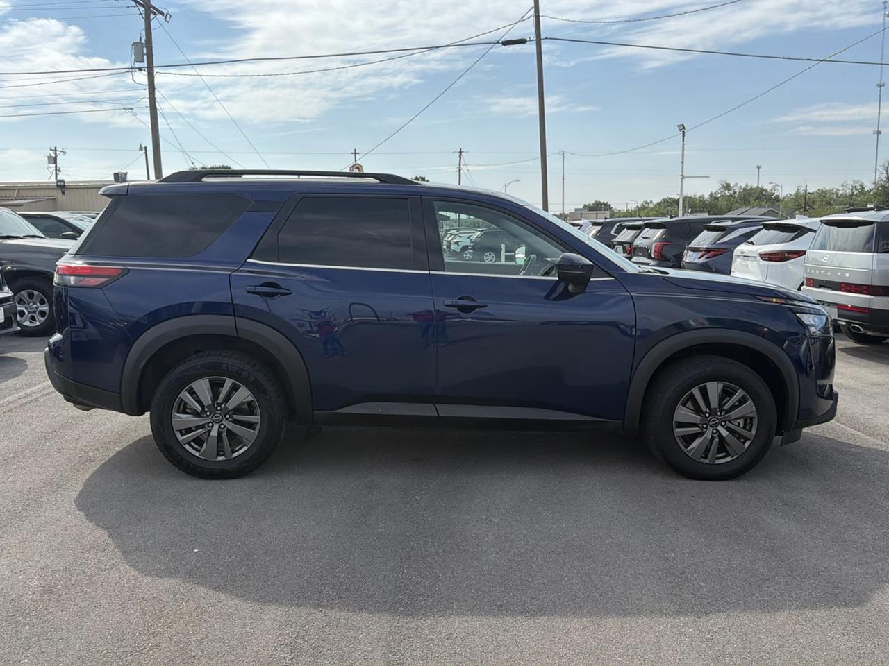 Nissan Pathfinder  2025