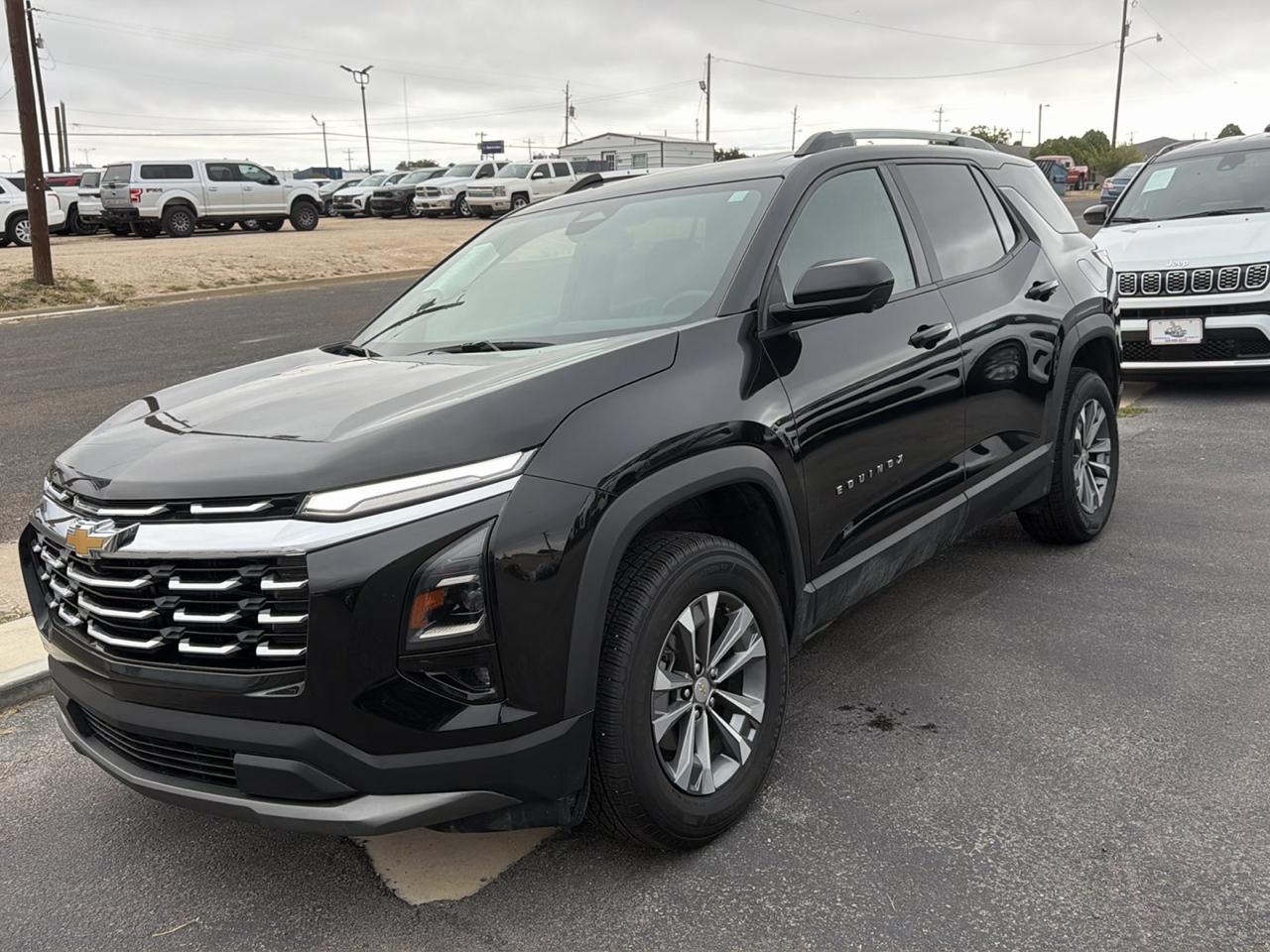 2025 Chevrolet Equinox FWD LT