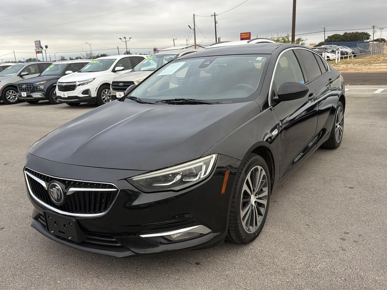 2018 Buick Regal Sportback Essence