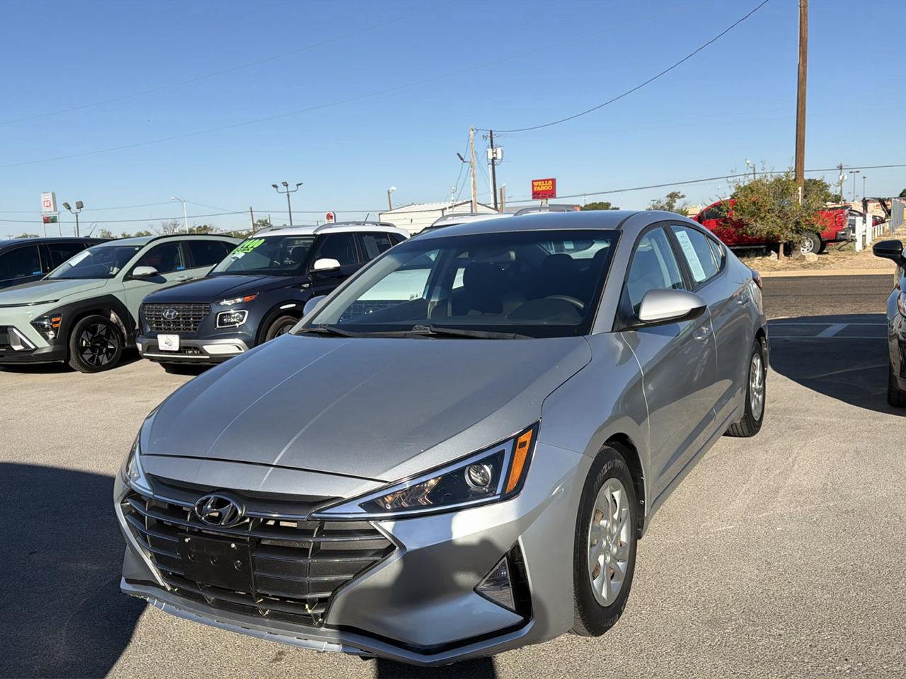 2020 Hyundai Elantra SE