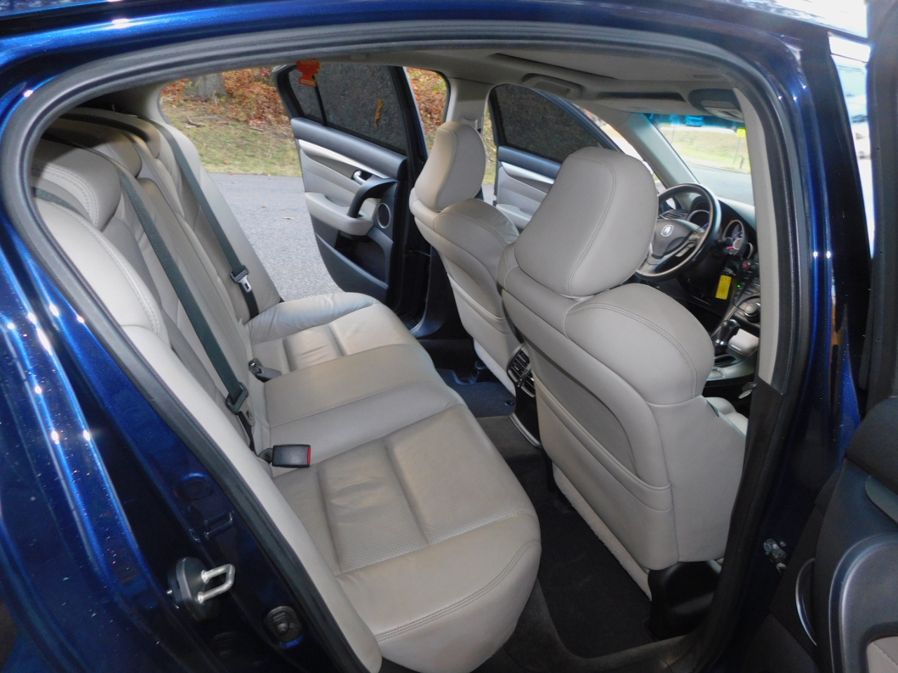 Acura TL 6-Speed AT SH-AWD with Tech Package and HPT 2014 Acura TL 6-Speed AT SH-AWD with Tech Package and HPT 2014