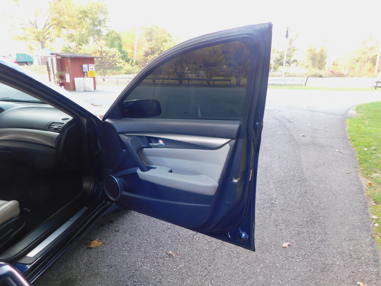 Acura TL 6-Speed AT SH-AWD with Tech Package and HPT 2014 Acura TL 6-Speed AT SH-AWD with Tech Package and HPT 2014