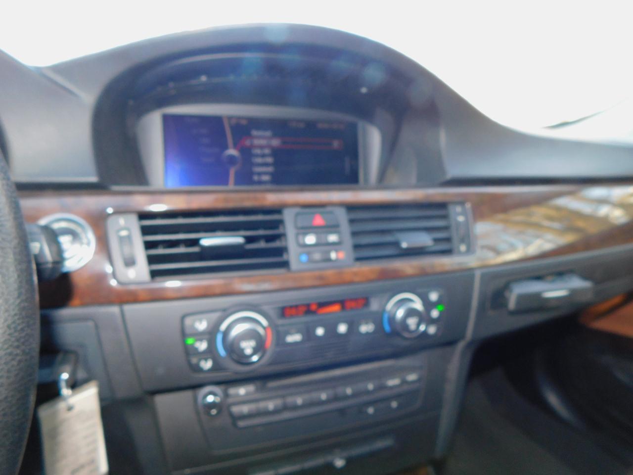 BMW 3-Series 328xi Coupe 2009