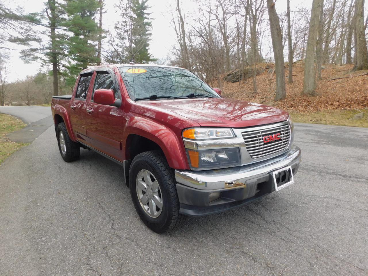 GMC Canyon SLE Crew Cab 4WD 2011