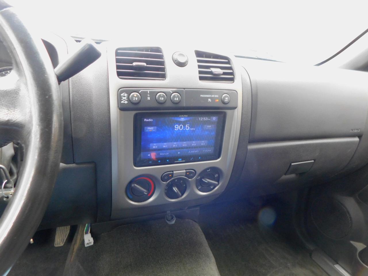 GMC Canyon SLE Crew Cab 4WD 2011