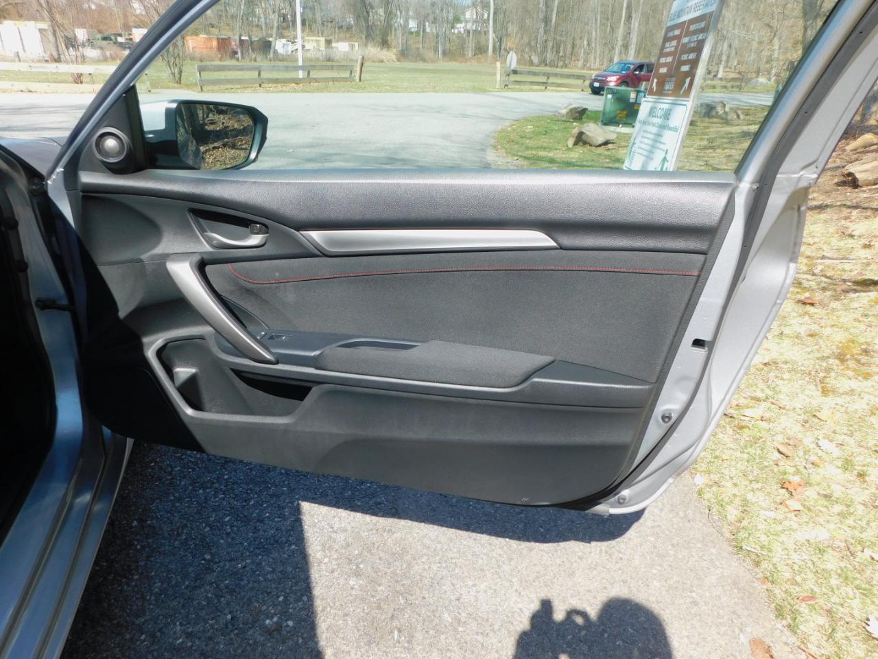 Honda Civic EX-T Coupe 6M 2017