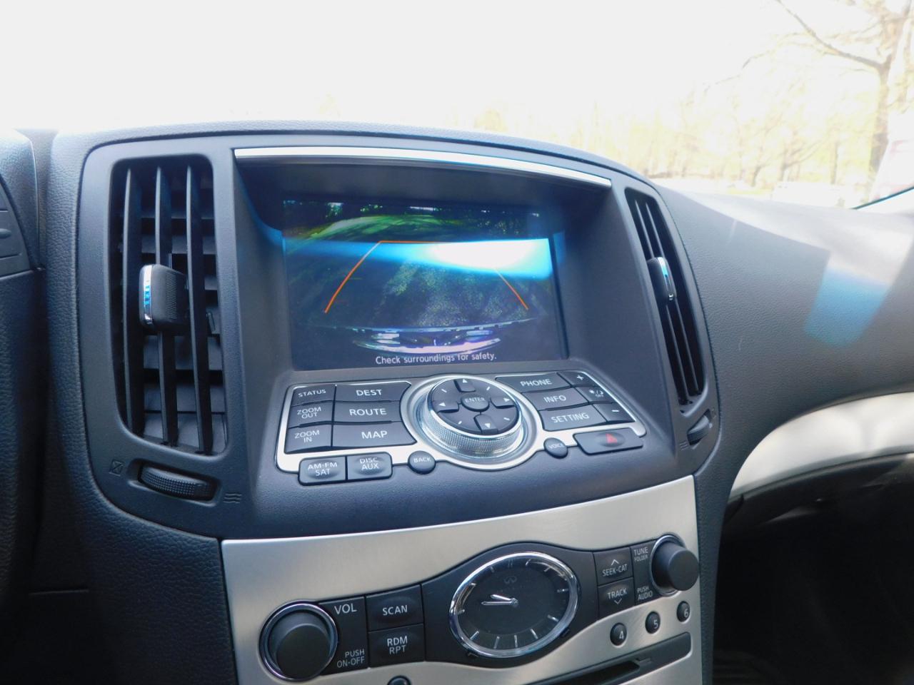 Infiniti Q60 Coupe AWD 2015