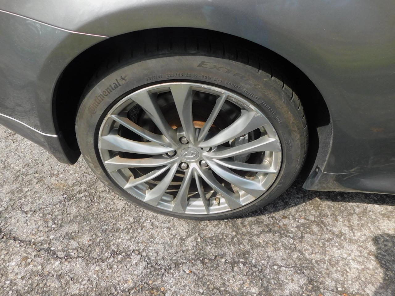 Infiniti Q60 Coupe AWD 2015