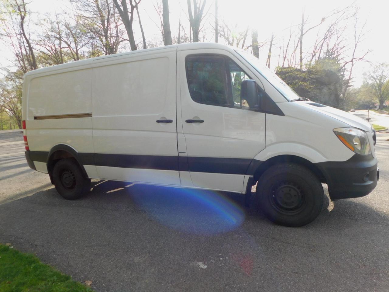 Mercedes-Benz Sprinter 2500 144-in. WB 2016