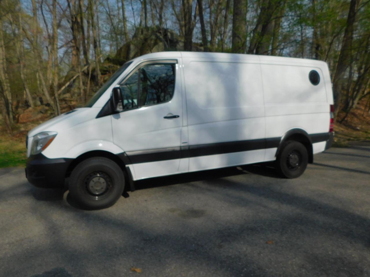 Mercedes-Benz Sprinter 2500 144-in. WB 2016