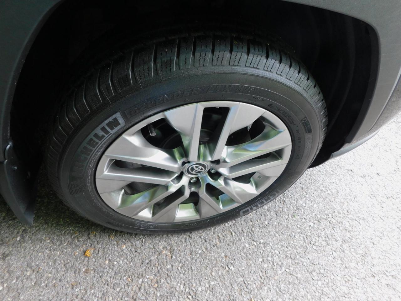 Toyota RAV4 Limited AWD 2020