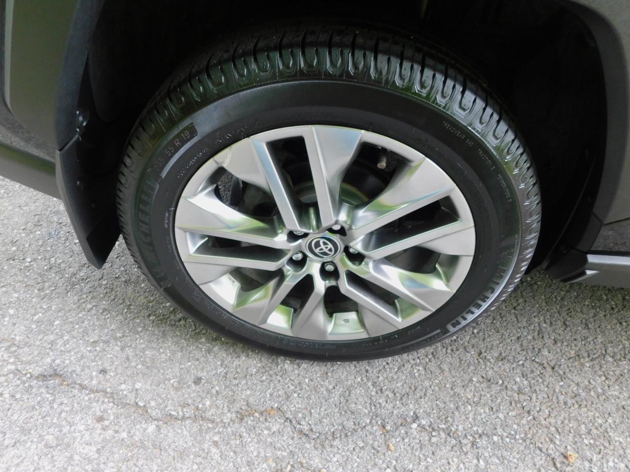 Toyota RAV4 Limited AWD 2020