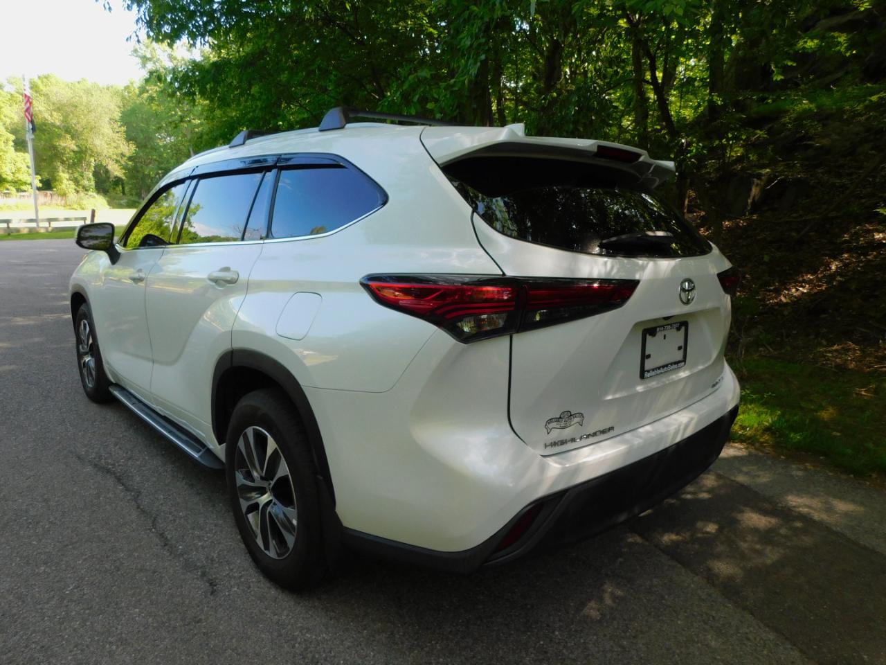 Toyota Highlander XLE AWD V6 2022