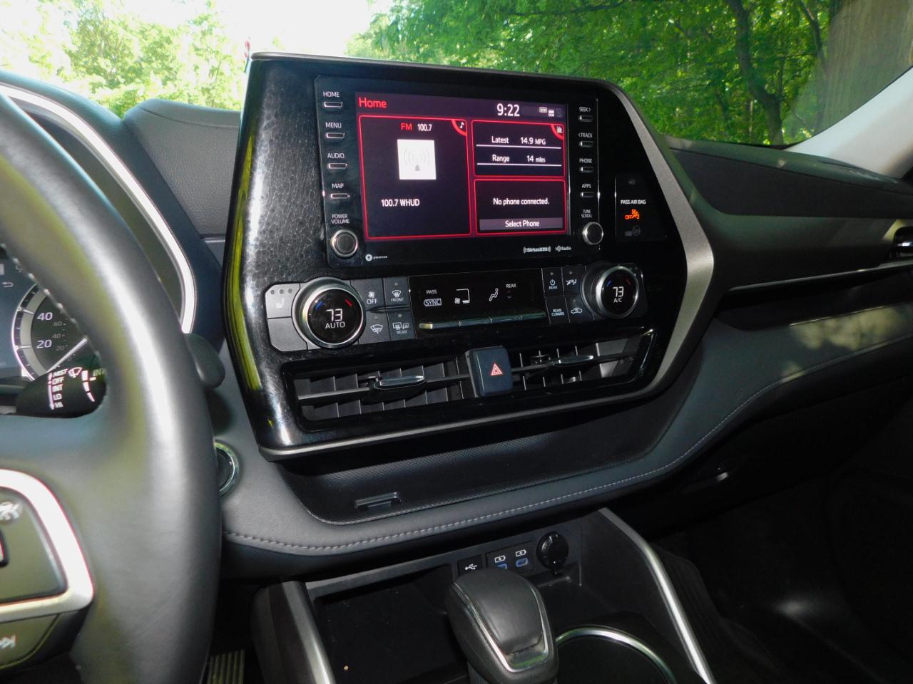 Toyota Highlander XLE AWD V6 2022
