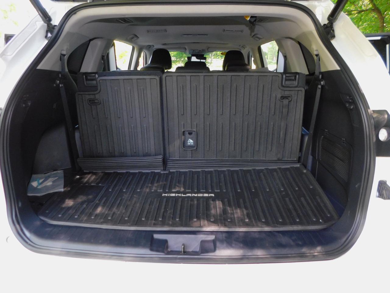 Toyota Highlander XLE AWD V6 2022