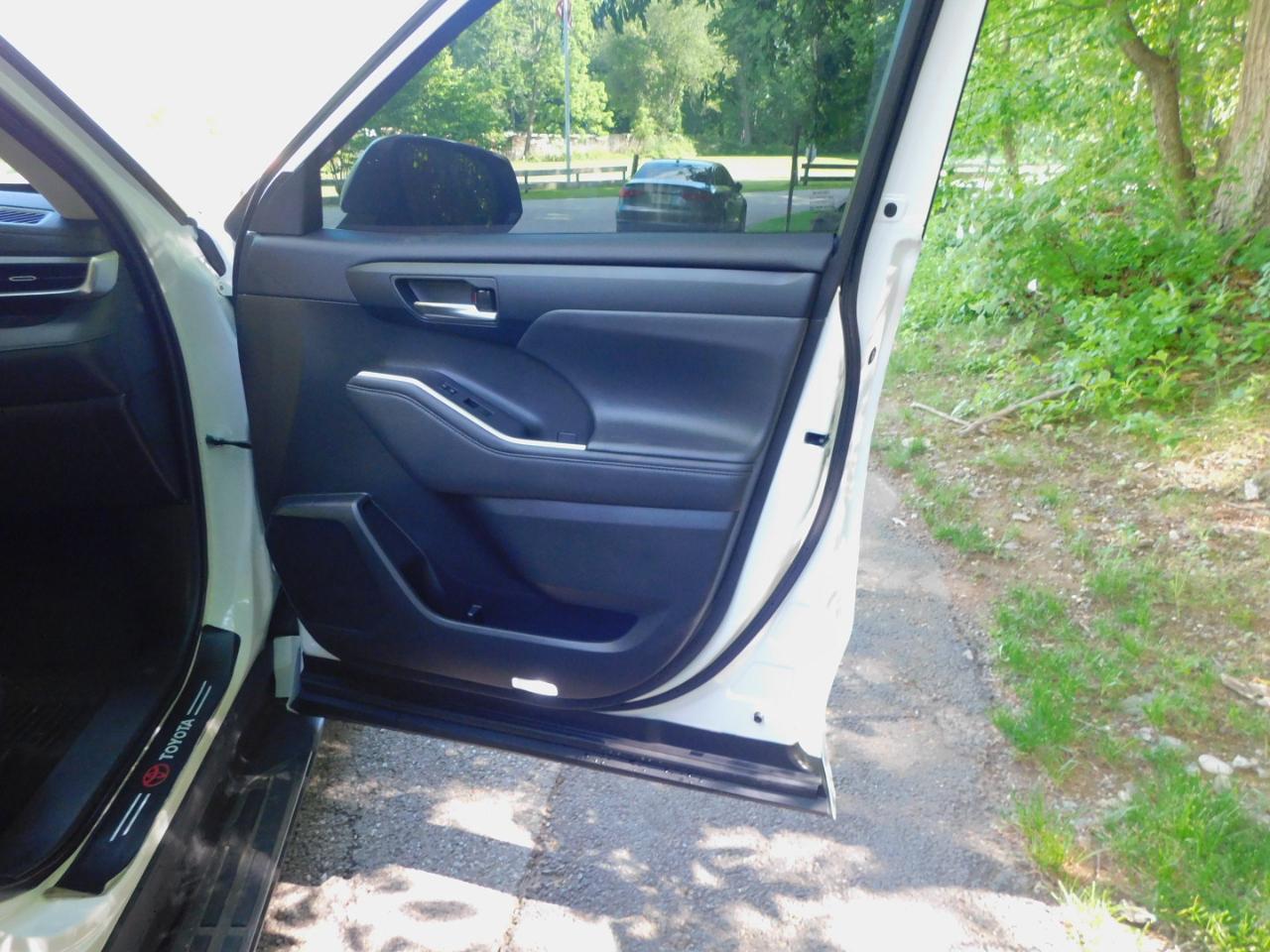 Toyota Highlander XLE AWD V6 2022
