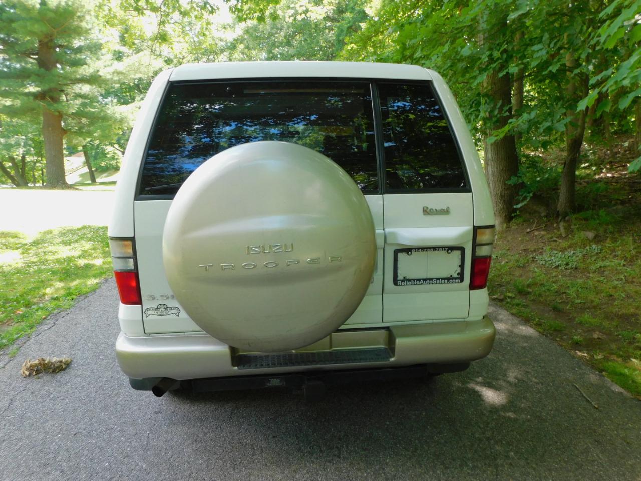 Isuzu Trooper 4dr LTD Auto 4WD 2001