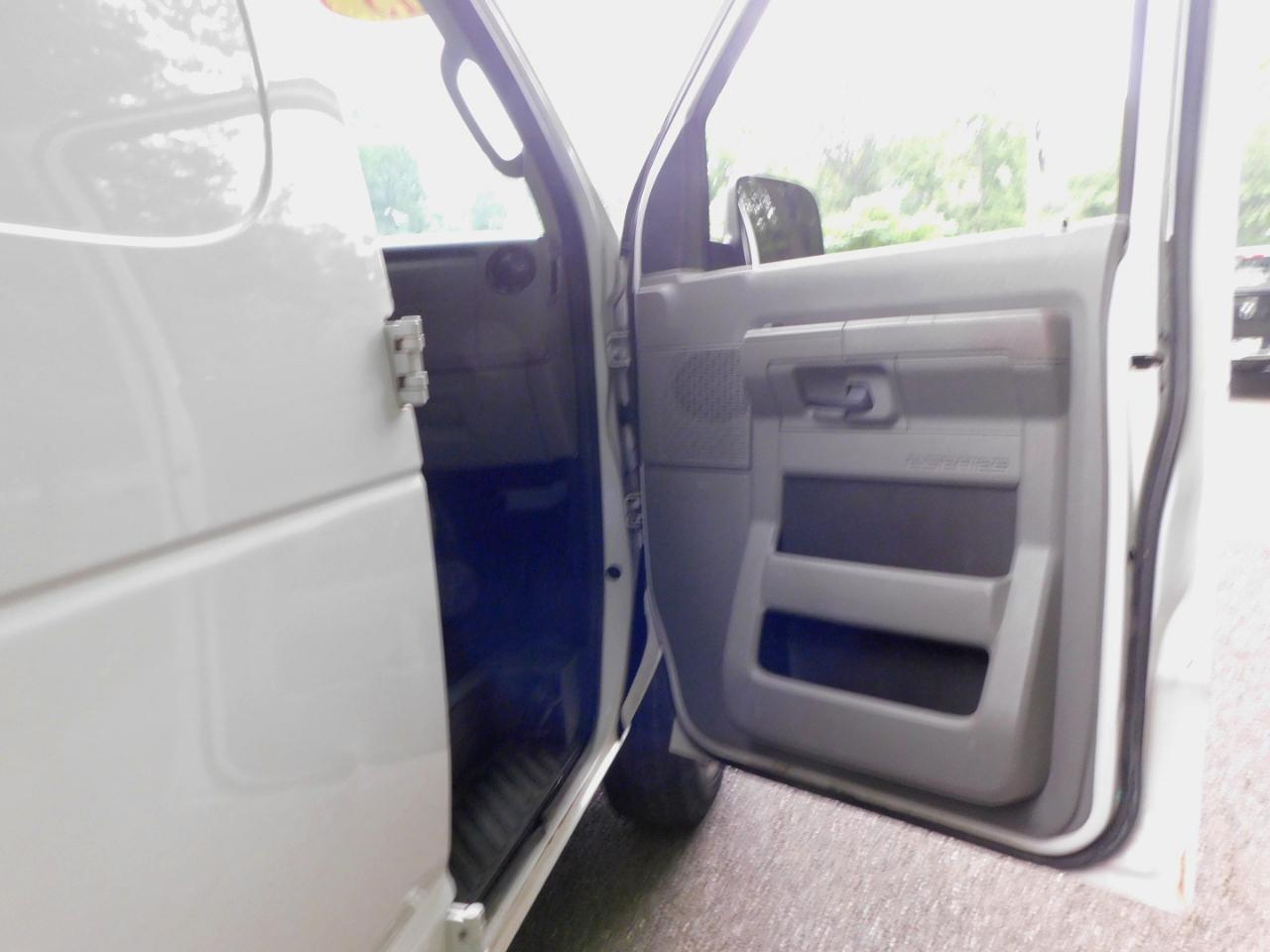 Ford Econoline Cargo Van E-250 Recreational 2013