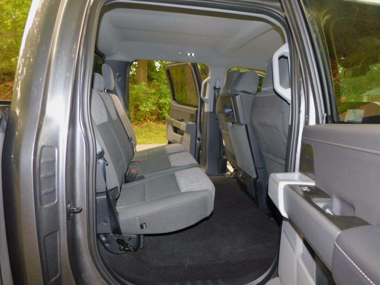 Ford F-150 133" WB "S"/Special 2023