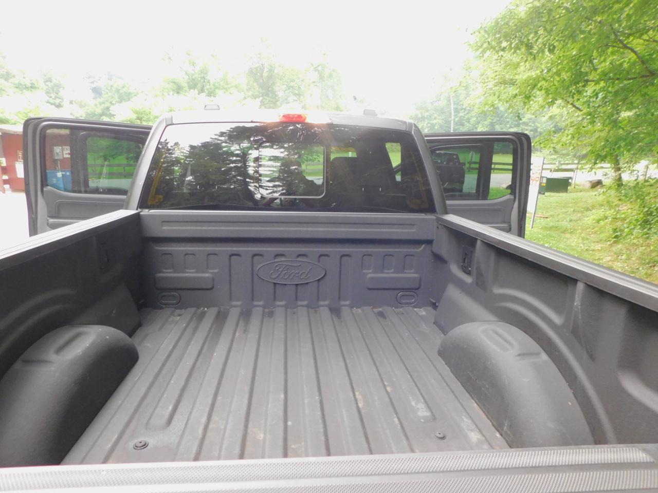 Ford F-150 133" WB "S"/Special 2023