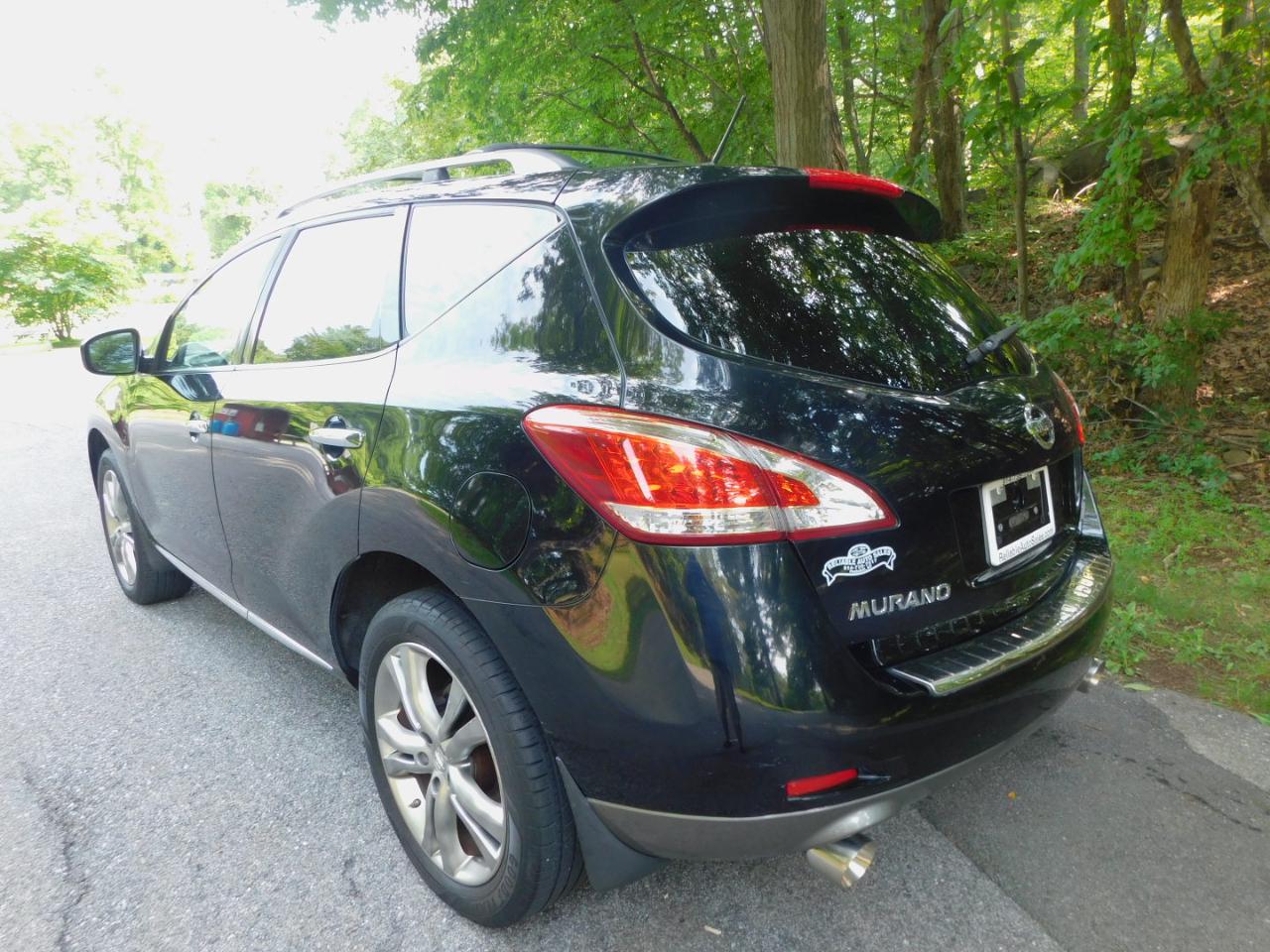Nissan Murano AWD 4dr LE 2011