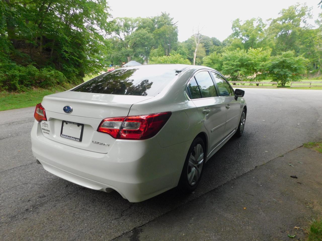 Subaru Legacy 4dr Sdn 2.5i PZEV 2015