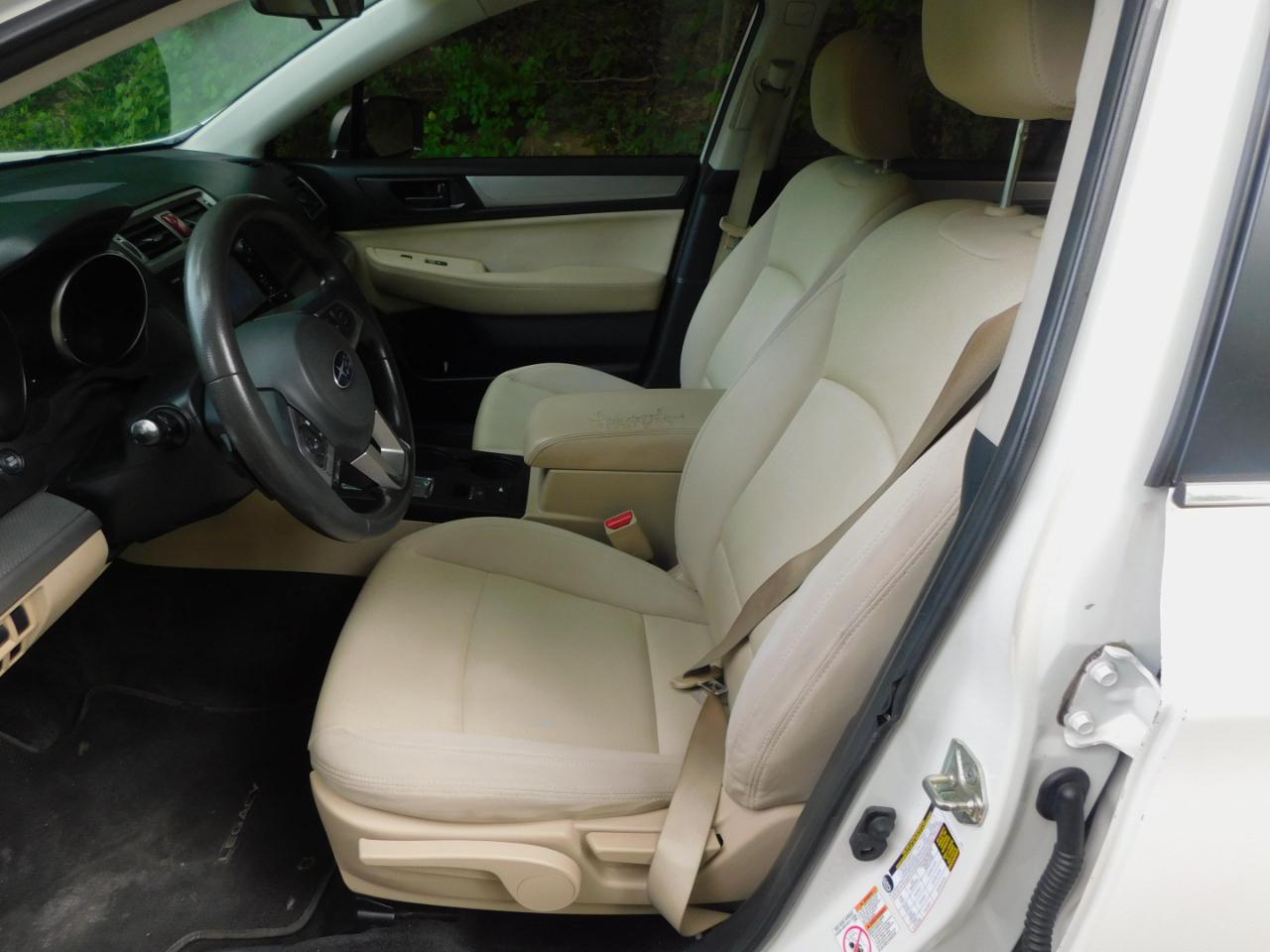 Subaru Legacy 4dr Sdn 2.5i PZEV 2015