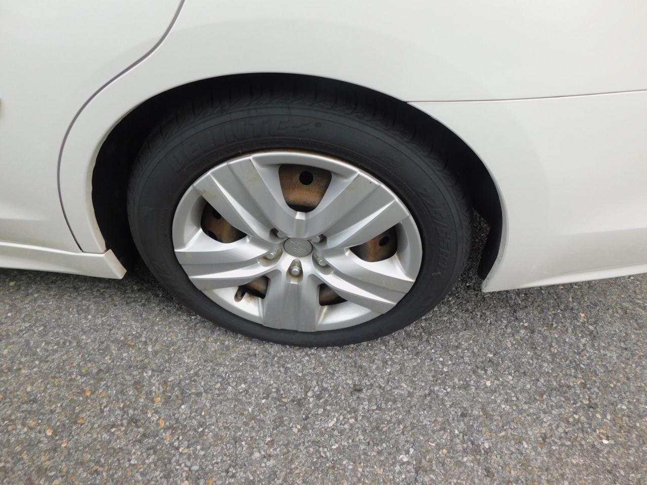 Subaru Legacy 4dr Sdn 2.5i PZEV 2015