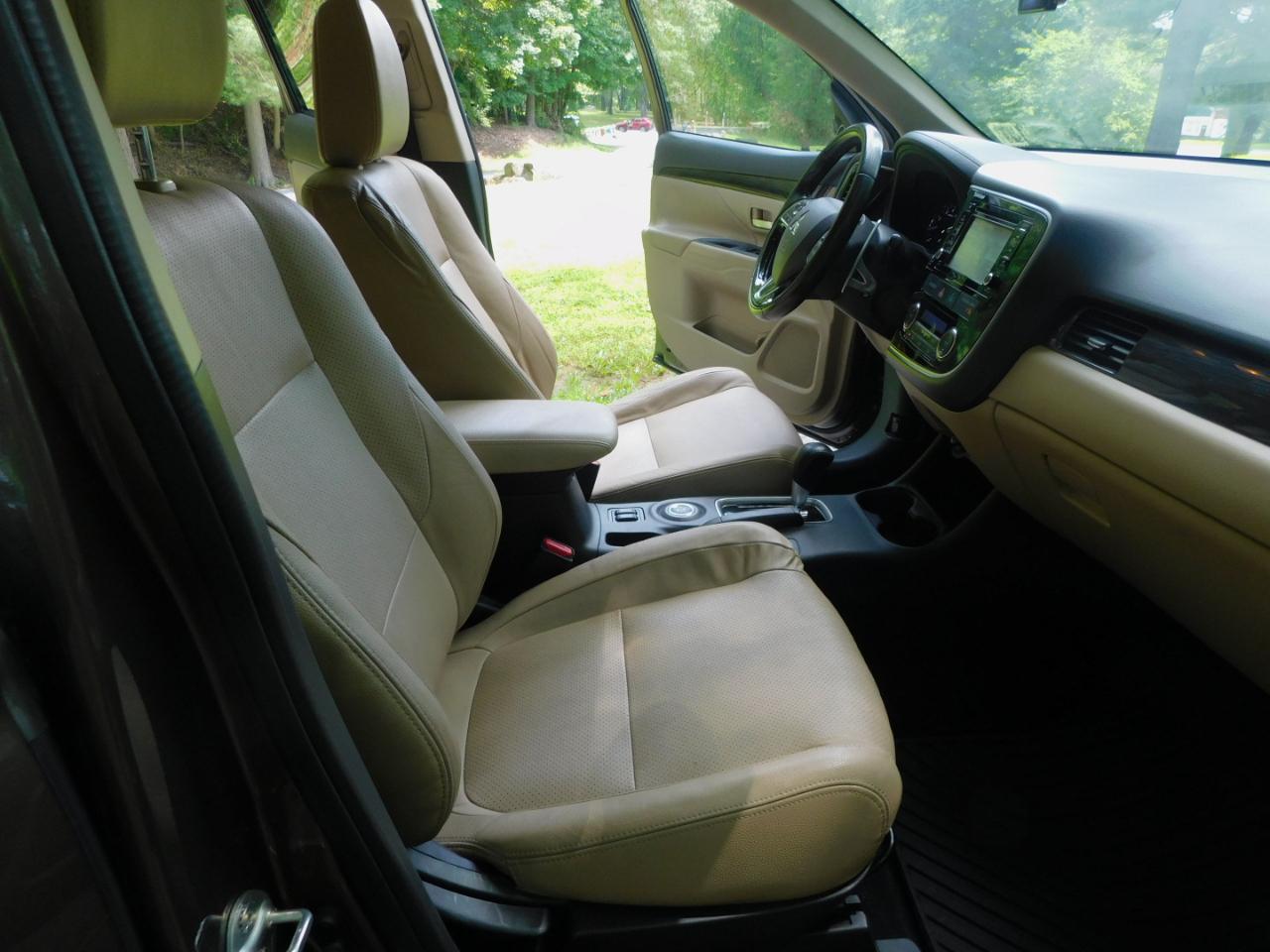 Mitsubishi Outlander AWC 4dr GT 2016
