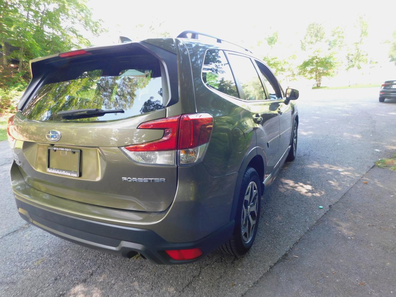 Subaru Forester Premium CVT 2023